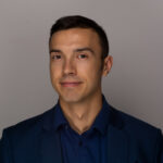 Philip Santa headshot